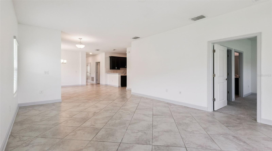 DAVENPORT, Florida 33896, 2 Bedrooms Bedrooms, ,2 BathroomsBathrooms,Residential,For Sale,TRAPPERS TRAIL,0,MFRO6425138