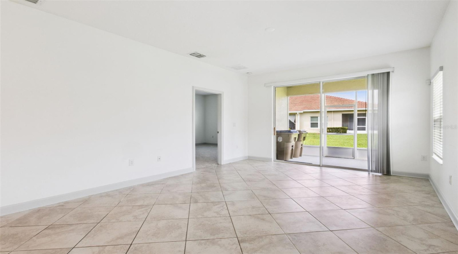 DAVENPORT, Florida 33896, 2 Bedrooms Bedrooms, ,2 BathroomsBathrooms,Residential,For Sale,TRAPPERS TRAIL,0,MFRO6425138
