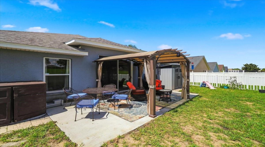 DAVENPORT, Florida 33897, 3 Bedrooms Bedrooms, ,2 BathroomsBathrooms,Residential,For Sale,SOMERSET,0,MFRP4939303