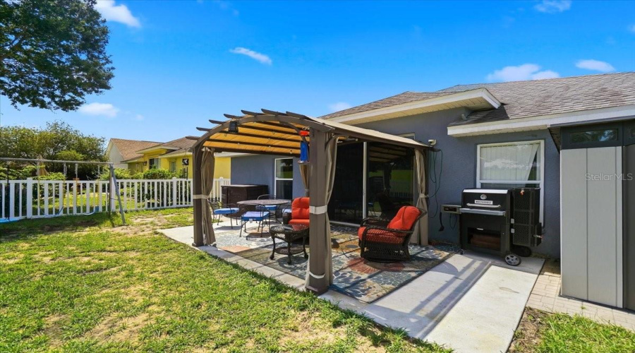 DAVENPORT, Florida 33897, 3 Bedrooms Bedrooms, ,2 BathroomsBathrooms,Residential,For Sale,SOMERSET,0,MFRP4939303