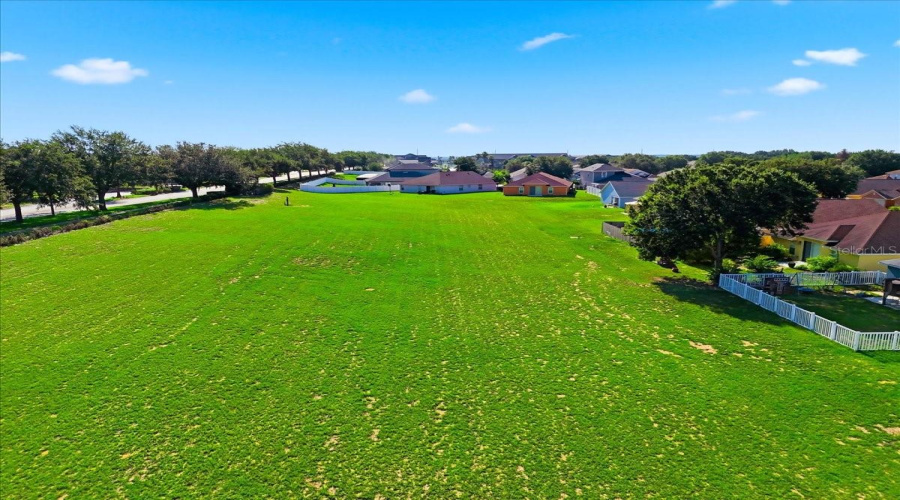 DAVENPORT, Florida 33897, 3 Bedrooms Bedrooms, ,2 BathroomsBathrooms,Residential,For Sale,SOMERSET,0,MFRP4939303
