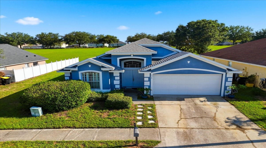DAVENPORT, Florida 33897, 3 Bedrooms Bedrooms, ,2 BathroomsBathrooms,Residential,For Sale,SOMERSET,0,MFRP4939303