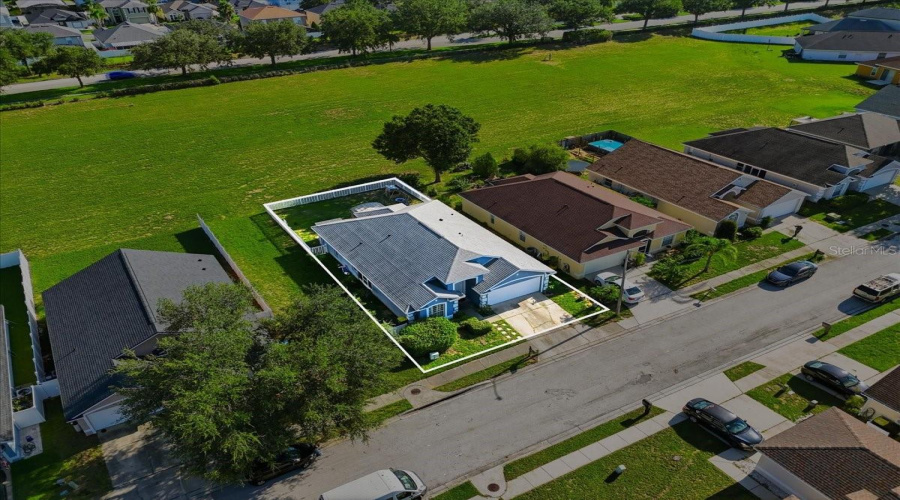 DAVENPORT, Florida 33897, 3 Bedrooms Bedrooms, ,2 BathroomsBathrooms,Residential,For Sale,SOMERSET,0,MFRP4939303