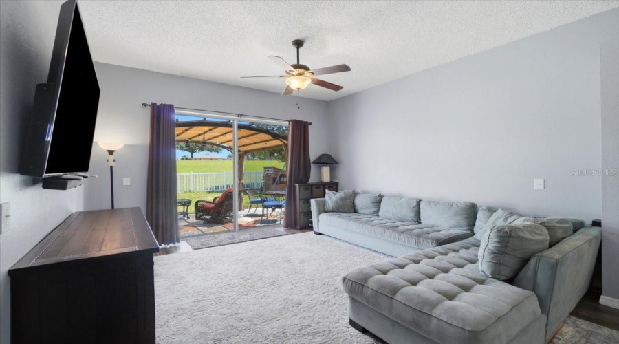 DAVENPORT, Florida 33897, 3 Bedrooms Bedrooms, ,2 BathroomsBathrooms,Residential,For Sale,SOMERSET,0,MFRP4939303