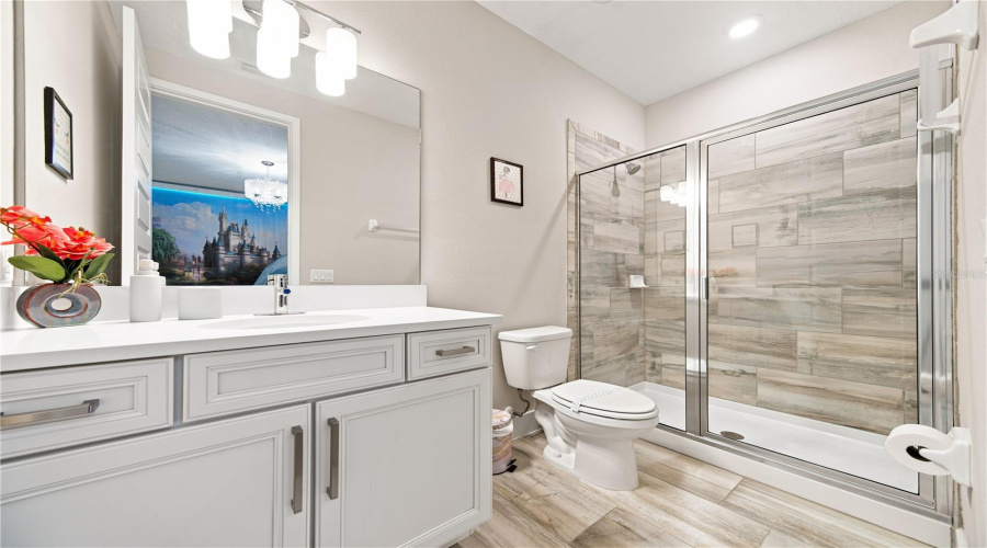 KISSIMMEE, Florida 34747, 9 Bedrooms Bedrooms, ,8 BathroomsBathrooms,Residential,For Sale,AUBURN,0,MFRO6424719