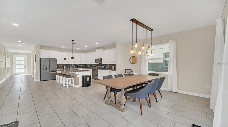 KISSIMMEE, Florida 34746, 6 Bedrooms Bedrooms, ,5 BathroomsBathrooms,Residential,For Sale,BOOKMARK,0,MFRO6424671