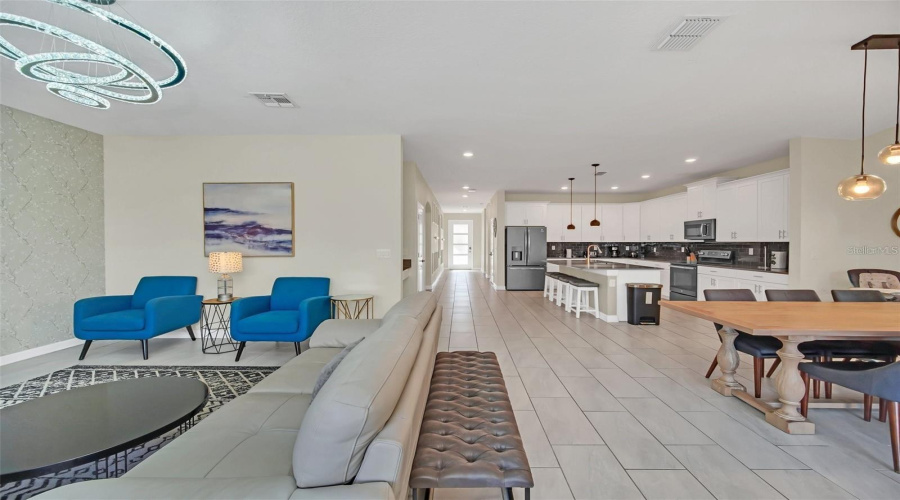 KISSIMMEE, Florida 34746, 6 Bedrooms Bedrooms, ,5 BathroomsBathrooms,Residential,For Sale,BOOKMARK,0,MFRO6424671