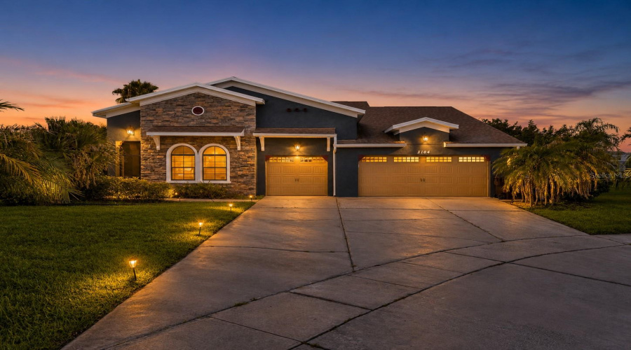 KISSIMMEE, Florida 34746, 5 Bedrooms Bedrooms, ,3 BathroomsBathrooms,Residential,For Sale,BASS BOAT,0,MFRO6424939