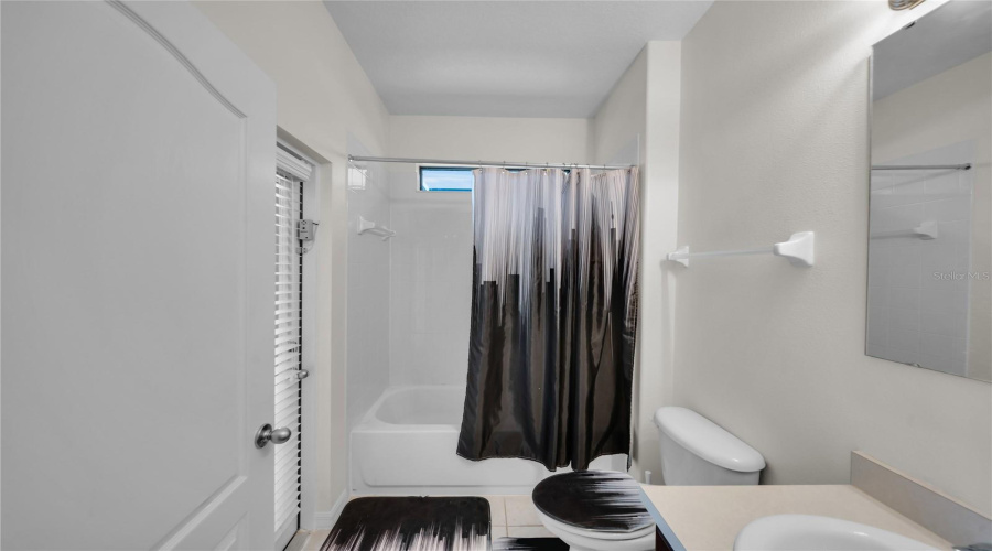 KISSIMMEE, Florida 34746, 5 Bedrooms Bedrooms, ,3 BathroomsBathrooms,Residential,For Sale,BASS BOAT,0,MFRO6424939