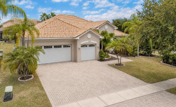 Kissimmee, Florida 34746, 4 Bedrooms Bedrooms, ,2 Bathroomsbathrooms,Residential,For Sale,Valleyview,0,Mfrs5153762 Kissimmee, Florida 34746, 4 Bedrooms Bedrooms, ,2 Bathroomsbathrooms,Residential,For Sale,Valleyview,0,Mfrs5153762