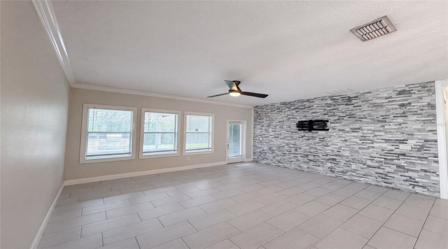 DAVENPORT, Florida 33896, 6 Bedrooms Bedrooms, ,3 BathroomsBathrooms,Residential,For Sale,PRO SHOP,0,MFRO6425291