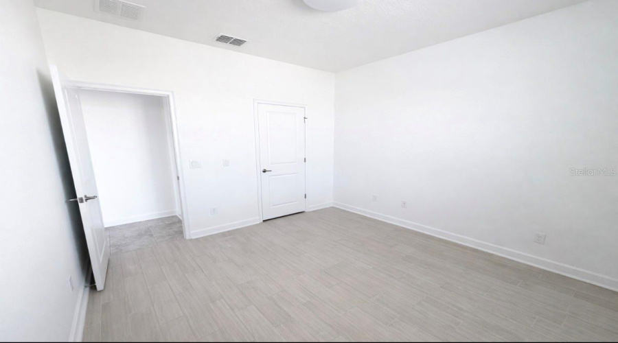 KISSIMMEE, Florida 34746, 4 Bedrooms Bedrooms, ,3 BathroomsBathrooms,Residential,For Sale,TERRY TOWN,0,MFRA4683101