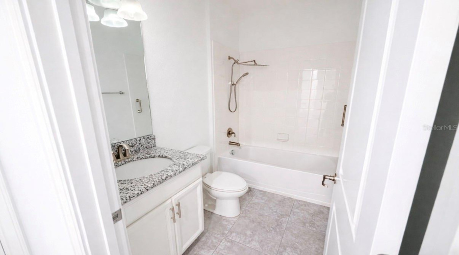 KISSIMMEE, Florida 34746, 4 Bedrooms Bedrooms, ,3 BathroomsBathrooms,Residential,For Sale,TERRY TOWN,0,MFRA4683101