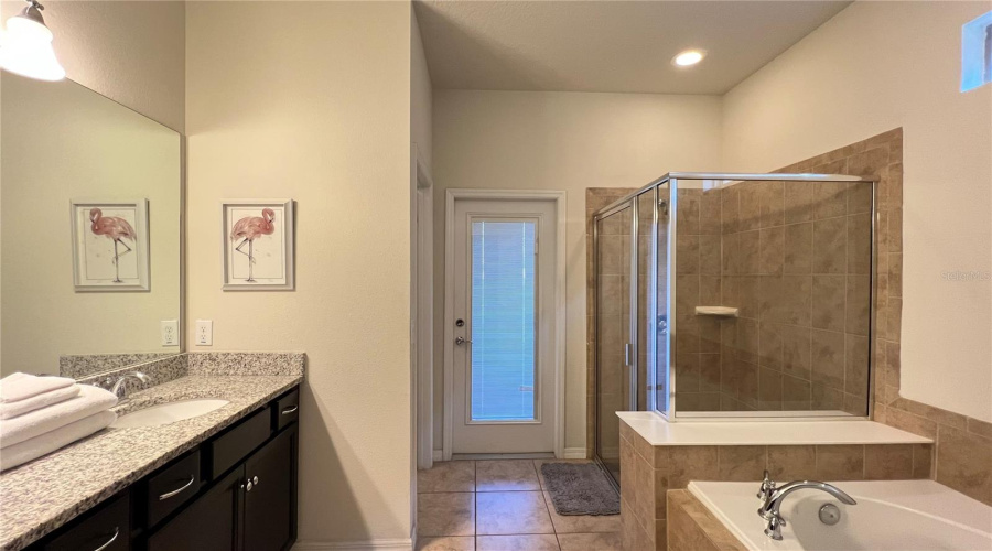 KISSIMMEE, Florida 34747, 9 Bedrooms Bedrooms, ,6 BathroomsBathrooms,Residential,For Sale,NICE,0,MFRS5153553