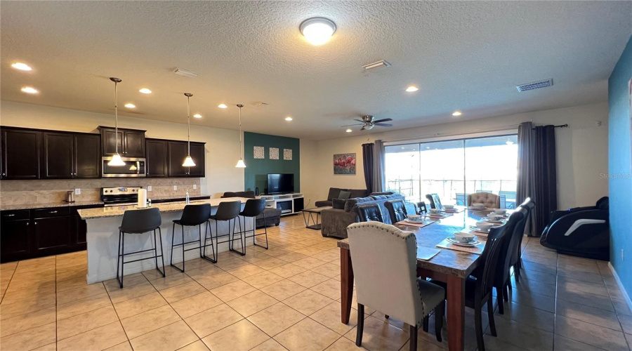 KISSIMMEE, Florida 34747, 9 Bedrooms Bedrooms, ,6 BathroomsBathrooms,Residential,For Sale,NICE,0,MFRS5153553