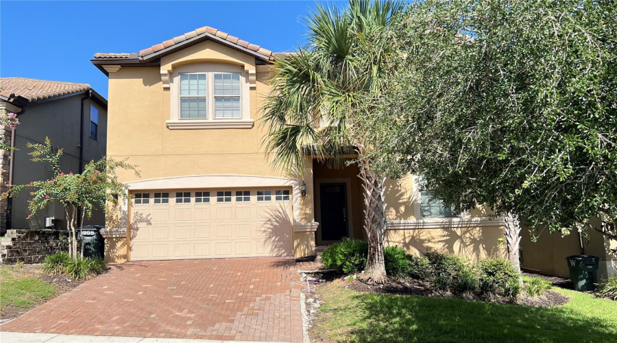 KISSIMMEE, Florida 34747, 9 Bedrooms Bedrooms, ,6 BathroomsBathrooms,Residential,For Sale,NICE,0,MFRS5153553