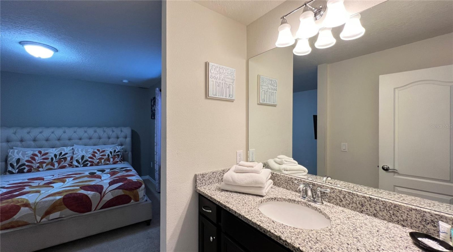 KISSIMMEE, Florida 34747, 9 Bedrooms Bedrooms, ,6 BathroomsBathrooms,Residential,For Sale,NICE,0,MFRS5153553