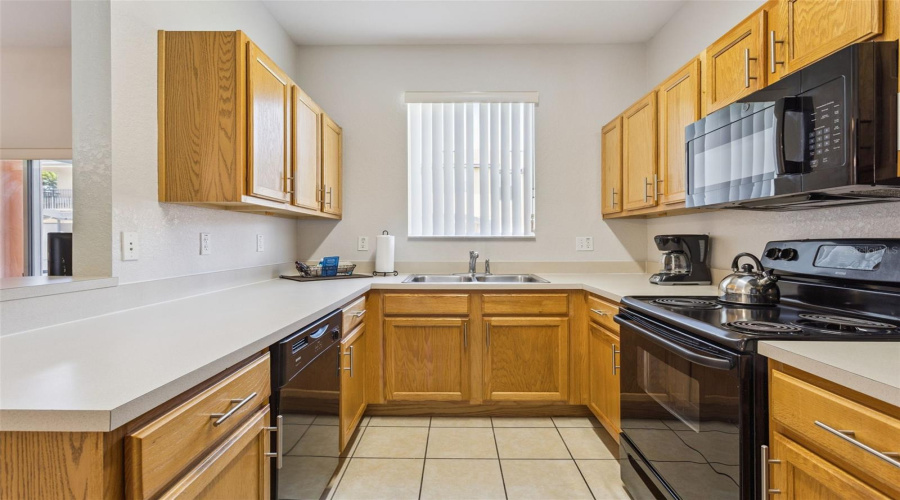 KISSIMMEE, Florida 34746, 3 Bedrooms Bedrooms, ,3 BathroomsBathrooms,Residential,For Sale,BUSHMAN DR,0,MFRO6425284