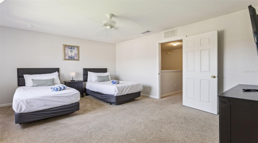 KISSIMMEE, Florida 34746, 3 Bedrooms Bedrooms, ,3 BathroomsBathrooms,Residential,For Sale,BUSHMAN DR,0,MFRO6425284