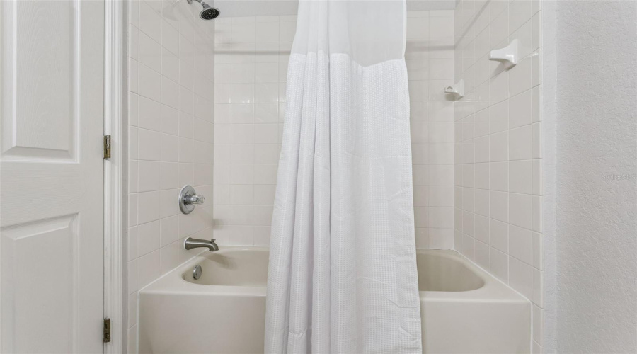 KISSIMMEE, Florida 34746, 3 Bedrooms Bedrooms, ,3 BathroomsBathrooms,Residential,For Sale,BUSHMAN DR,0,MFRO6425284