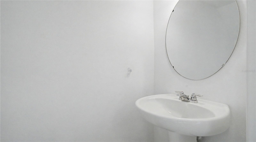 DAVENPORT, Florida 33837, 3 Bedrooms Bedrooms, ,2 BathroomsBathrooms,Residential,For Sale,MANDOVI,0,MFRO6425315