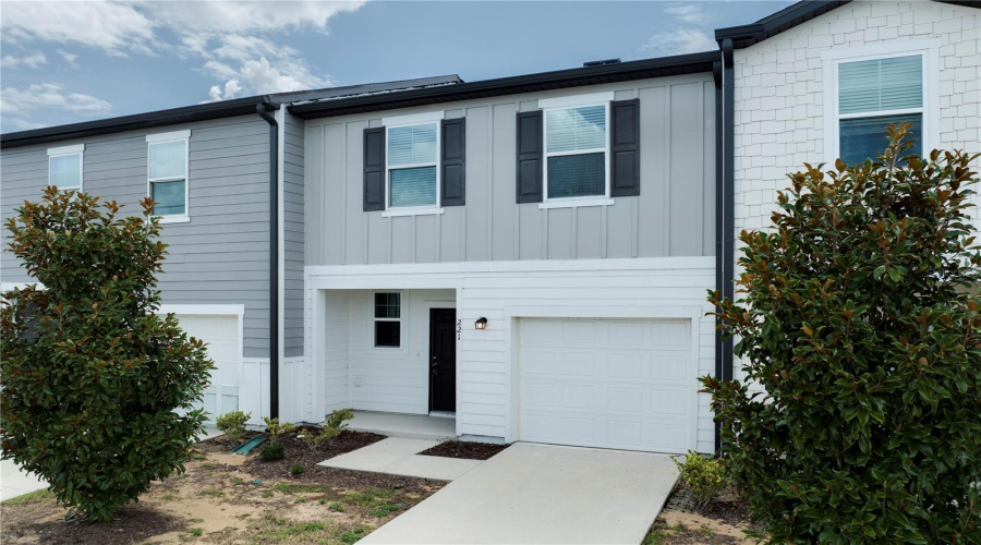DAVENPORT, Florida 33837, 3 Bedrooms Bedrooms, ,2 BathroomsBathrooms,Residential,For Sale,MANDOVI,0,MFRO6425315