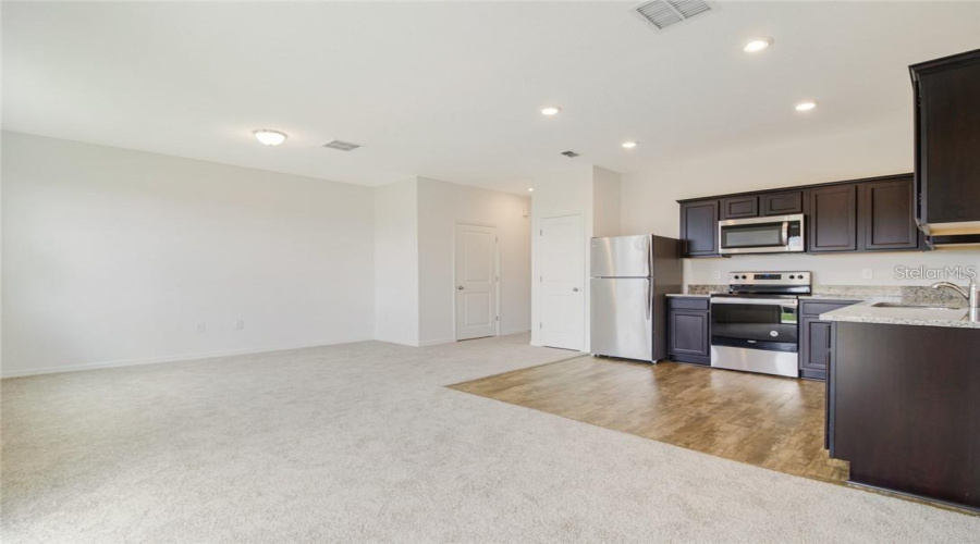Furniture/items virtually removed.