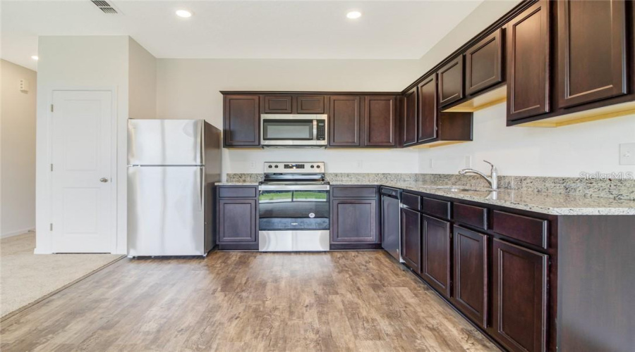 Furniture/items virtually removed.