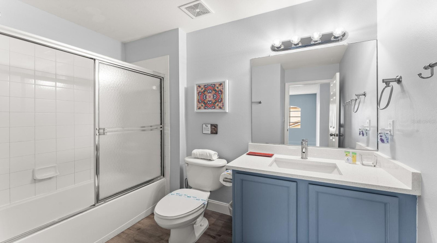 Double Primary - Bathroom