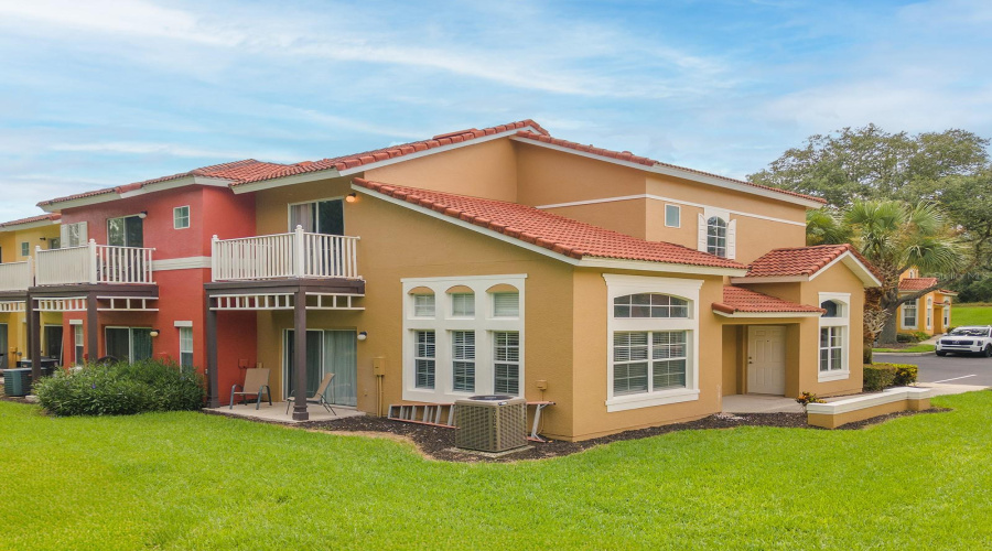 Back Patio & Balcony