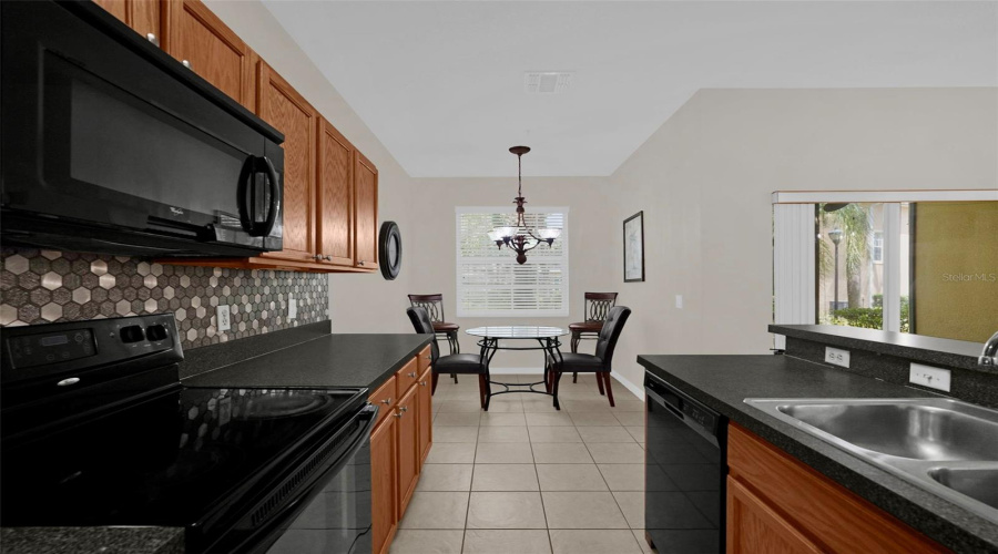 KISSIMMEE, Florida 34747, 3 Bedrooms Bedrooms, ,2 BathroomsBathrooms,Residential,For Sale,OAKWATER,0,MFRO6319027