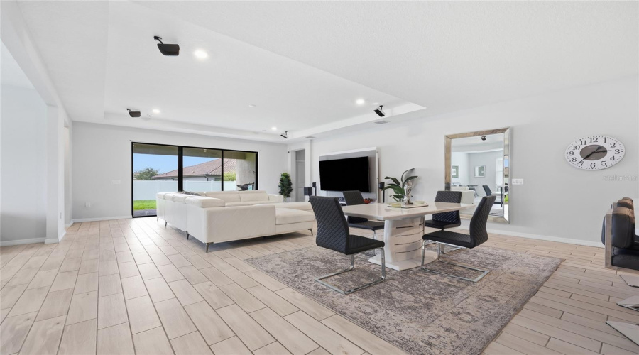 KISSIMMEE, Florida 34746, 4 Bedrooms Bedrooms, ,4 BathroomsBathrooms,Residential,For Sale,BOWFIN,0,MFRO6425046