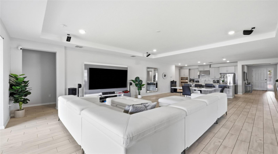 KISSIMMEE, Florida 34746, 4 Bedrooms Bedrooms, ,4 BathroomsBathrooms,Residential,For Sale,BOWFIN,0,MFRO6425046