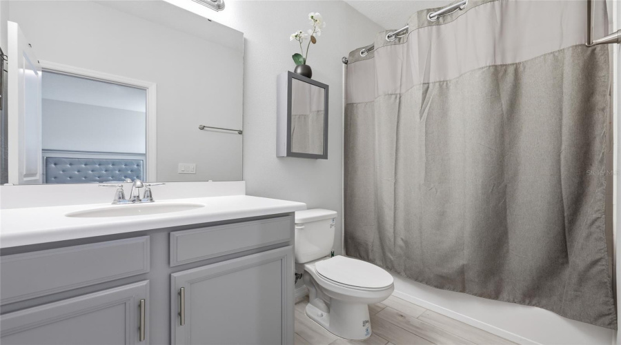 KISSIMMEE, Florida 34746, 4 Bedrooms Bedrooms, ,4 BathroomsBathrooms,Residential,For Sale,BOWFIN,0,MFRO6425046