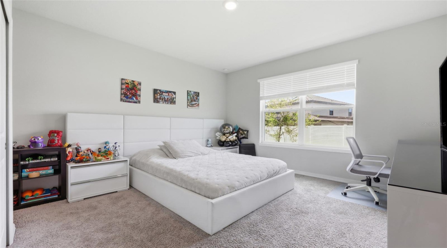 KISSIMMEE, Florida 34746, 4 Bedrooms Bedrooms, ,4 BathroomsBathrooms,Residential,For Sale,BOWFIN,0,MFRO6425046