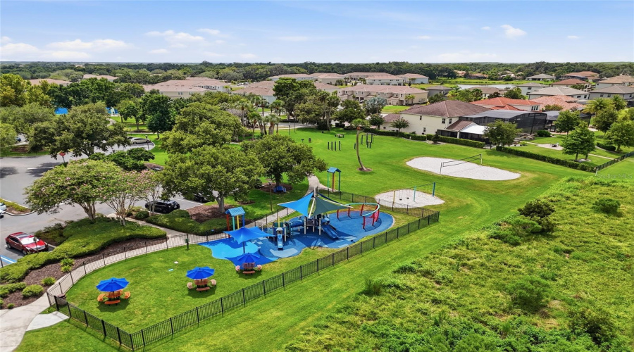 KISSIMMEE, Florida 34746, 4 Bedrooms Bedrooms, ,4 BathroomsBathrooms,Residential,For Sale,BOWFIN,0,MFRO6425046
