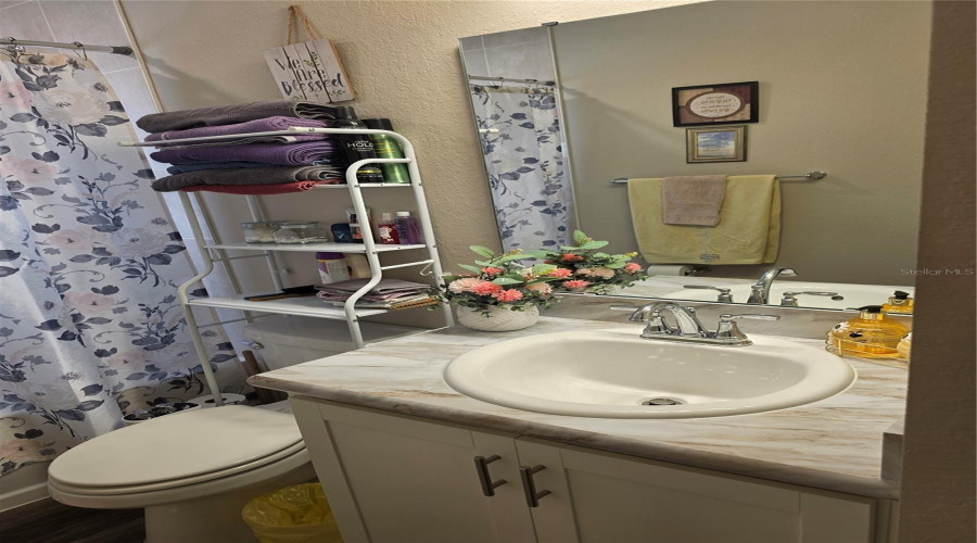 DAVENPORT, Florida 33837, 4 Bedrooms Bedrooms, ,2 BathroomsBathrooms,Residential,For Sale,NOBLE,0,MFRS5153702