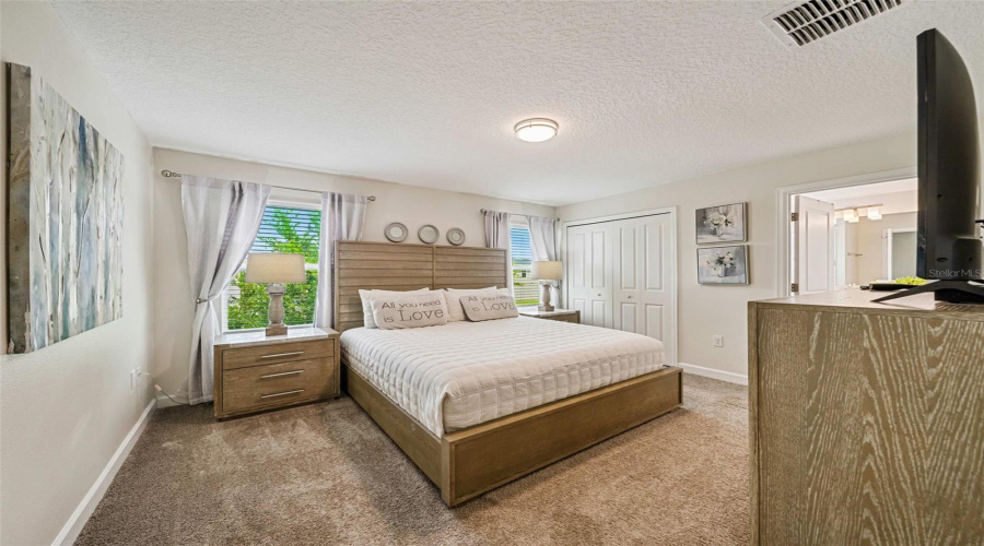 DAVENPORT, Florida 33896, 4 Bedrooms Bedrooms, ,3 BathroomsBathrooms,Residential,For Sale,OCEAN COURSE,0,MFRO6424775