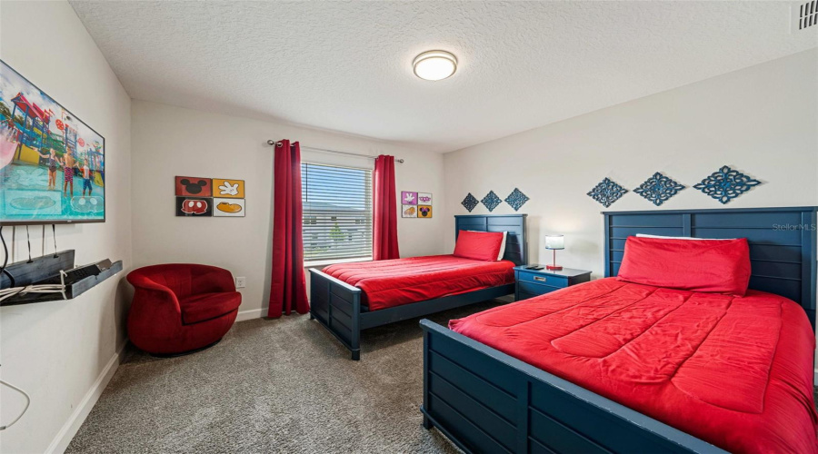 DAVENPORT, Florida 33896, 4 Bedrooms Bedrooms, ,3 BathroomsBathrooms,Residential,For Sale,OCEAN COURSE,0,MFRO6424775