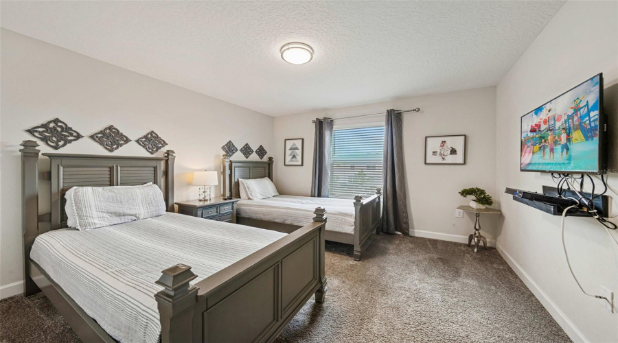 DAVENPORT, Florida 33896, 4 Bedrooms Bedrooms, ,3 BathroomsBathrooms,Residential,For Sale,OCEAN COURSE,0,MFRO6424775