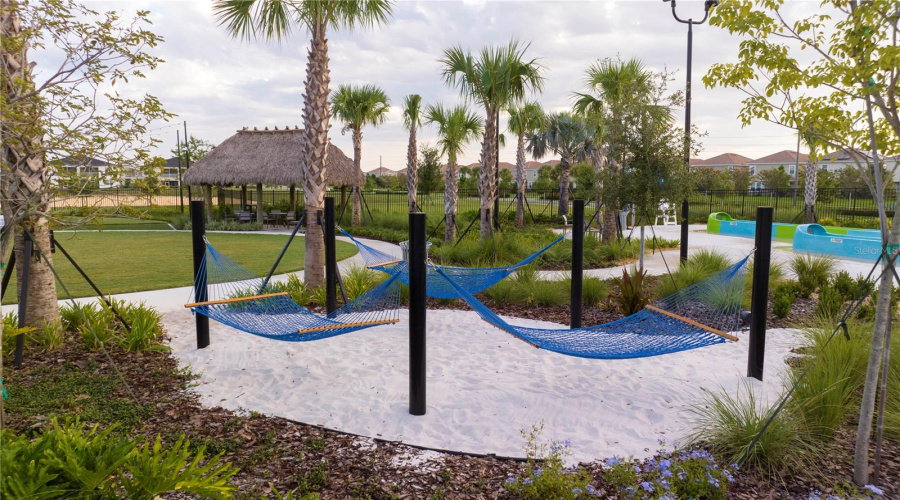 DAVENPORT, Florida 33896, 4 Bedrooms Bedrooms, ,3 BathroomsBathrooms,Residential,For Sale,OCEAN COURSE,0,MFRO6424775