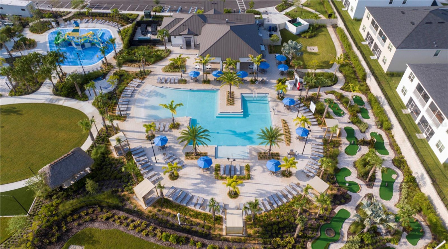 DAVENPORT, Florida 33896, 4 Bedrooms Bedrooms, ,3 BathroomsBathrooms,Residential,For Sale,OCEAN COURSE,0,MFRO6424775