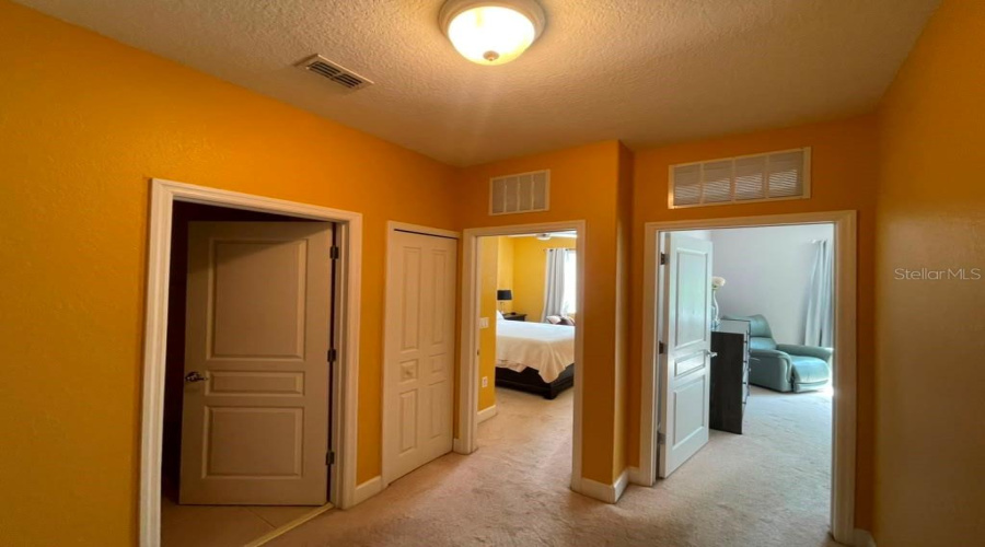 DAVENPORT, Florida 33896, 3 Bedrooms Bedrooms, ,2 BathroomsBathrooms,Residential,For Sale,GILFORD POINT,0,MFRO6425484