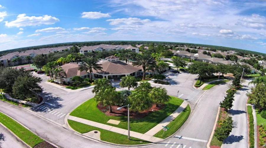 KISSIMMEE, Florida 34747, 3 Bedrooms Bedrooms, ,2 BathroomsBathrooms,Residential,For Sale,BUTTERFLY PALM,0,MFRS5153535