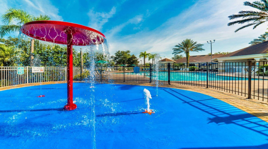 KISSIMMEE, Florida 34747, 3 Bedrooms Bedrooms, ,2 BathroomsBathrooms,Residential,For Sale,BUTTERFLY PALM,0,MFRS5153535