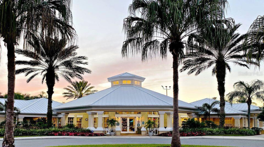 KISSIMMEE, Florida 34747, 3 Bedrooms Bedrooms, ,2 BathroomsBathrooms,Residential,For Sale,BUTTERFLY PALM,0,MFRS5153535