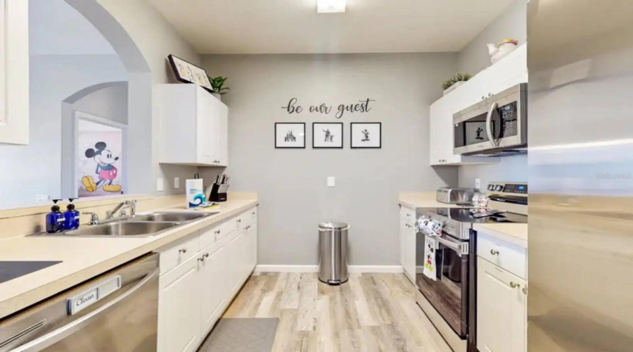 KISSIMMEE, Florida 34747, 3 Bedrooms Bedrooms, ,2 BathroomsBathrooms,Residential,For Sale,BUTTERFLY PALM,0,MFRS5153535