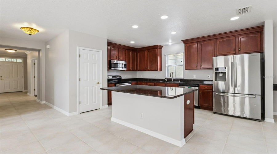 KISSIMMEE, Florida 34747, 3 Bedrooms Bedrooms, ,2 BathroomsBathrooms,Residential,For Sale,OLD BLUSH,0,MFRO6424077
