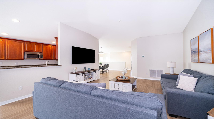 DAVENPORT, Florida 33896, 2 Bedrooms Bedrooms, ,2 BathroomsBathrooms,Residential,For Sale,BELLA VIDA,0,MFRO6425556