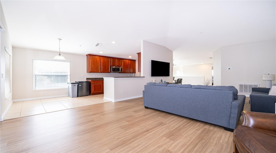 DAVENPORT, Florida 33896, 2 Bedrooms Bedrooms, ,2 BathroomsBathrooms,Residential,For Sale,BELLA VIDA,0,MFRO6425556
